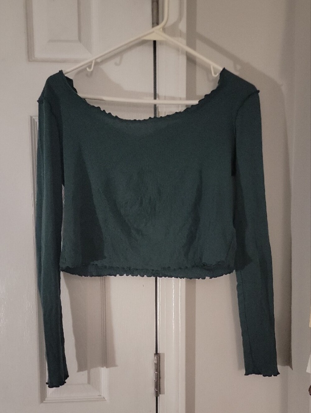 Topshop Sage Green Long Sleeve Lettuce-Trim Crop Top